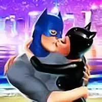 Besos Nocturnos De Catwoman